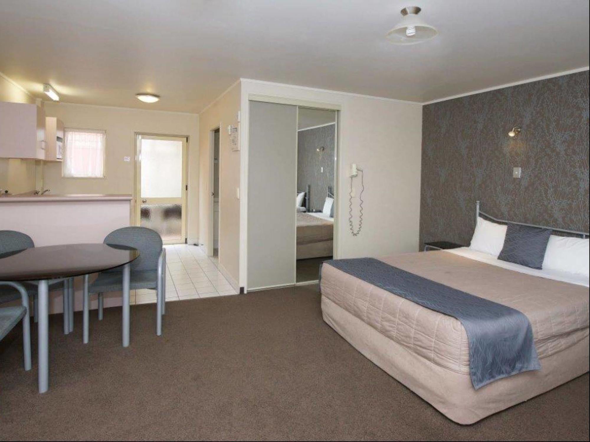 Geneva Motor Lodge โรโตรัว ภายนอก รูปภาพ